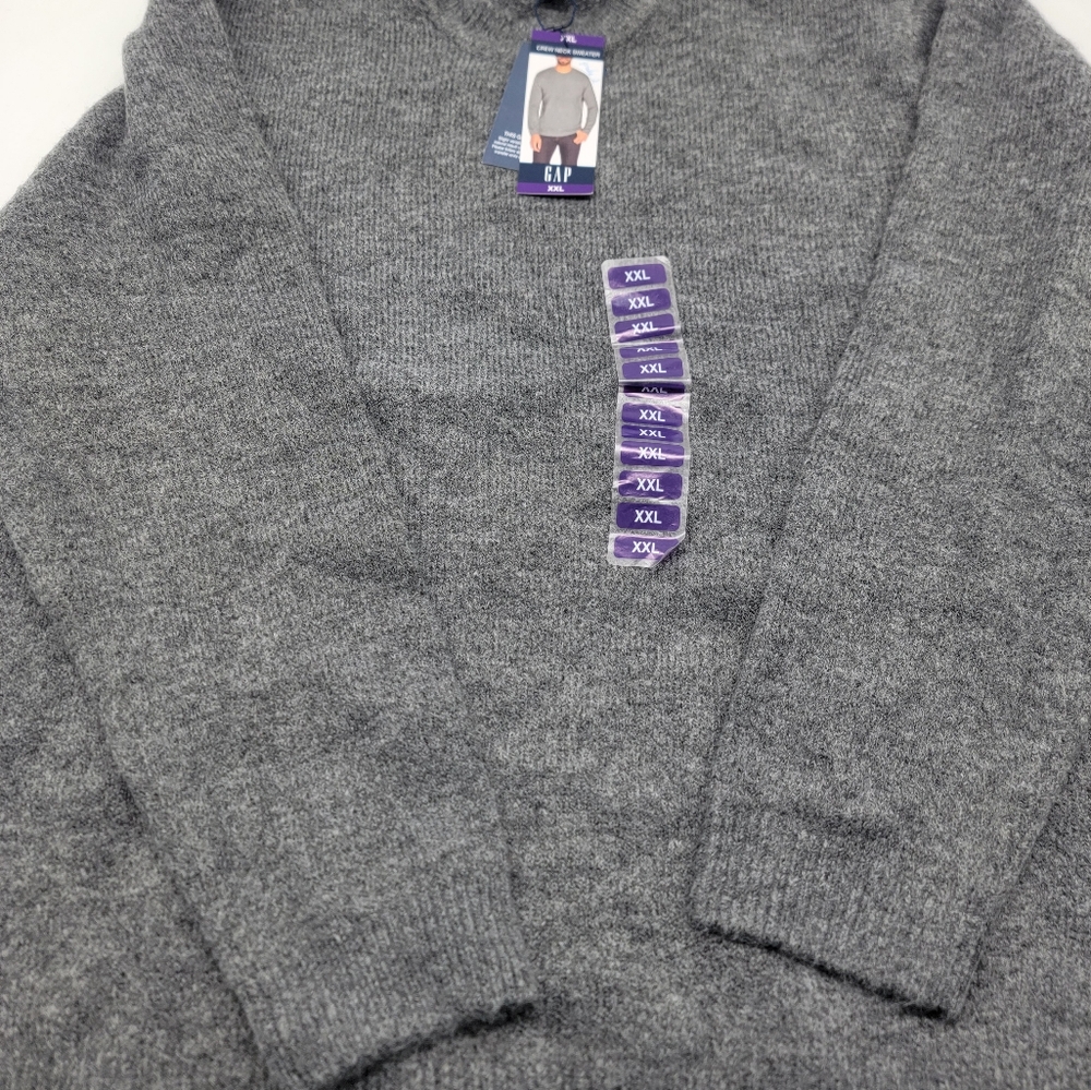 Crew neck sweater